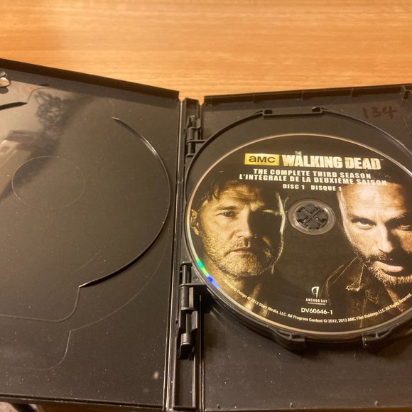 The Walking Dead Season 3 (DVD) - Picture 4 of 6